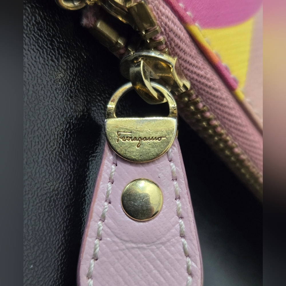 🛑SOLD‼️Salvatore Ferragamo Colorful Letter Wallet with Gold Accent - Picture 7 of 8